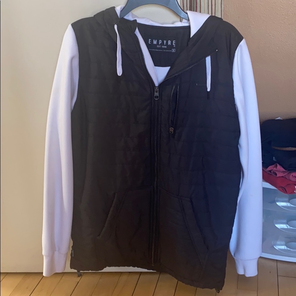 EMPYRE sweater jacket